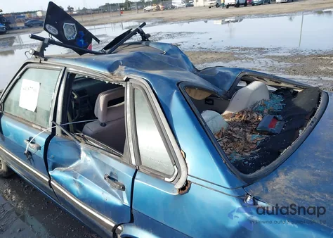 1986 Audi 4000 S Quattro z USA, uszkodzony, nr VIN WAUFB085XGA061345